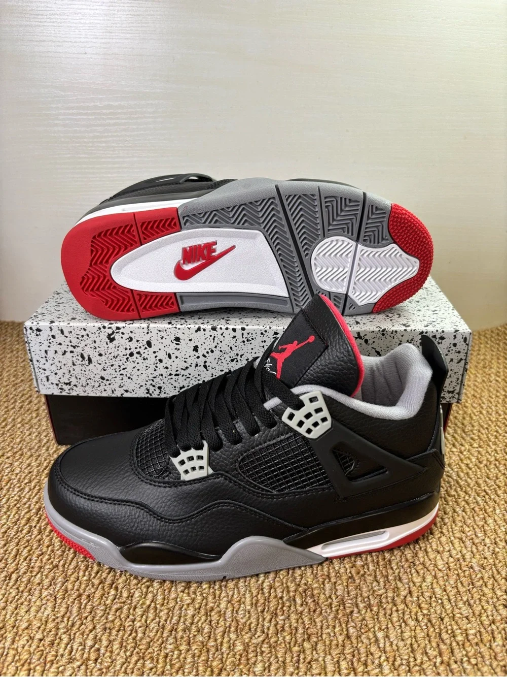Jordan 4 Retro Bred Reimagined 2024 -Men’s Classic Basketball Sneakers Shoes